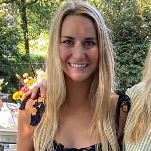 Meet your Posher, Anna